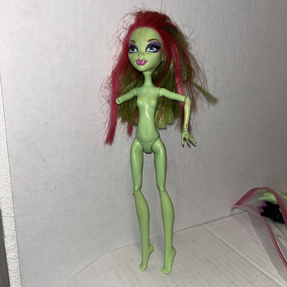 Monster High Music Festival Venus Mc Flytrap Doll 2013 Nude for OOAK C2 - Picture 1 of 3